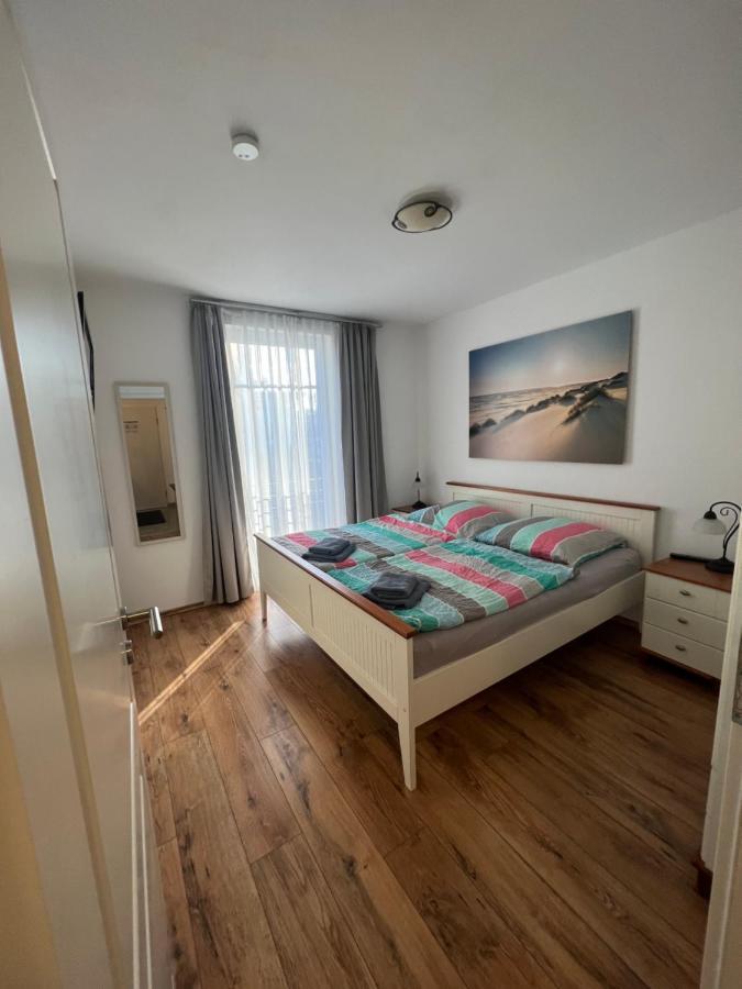 Villa Lena - Wohnung Perlmutt Sellin  Exterior foto